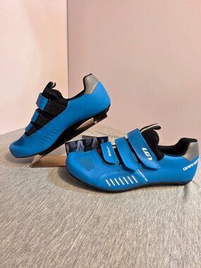 Giro Blue Women's Cycling Shoes with Velcro Straps